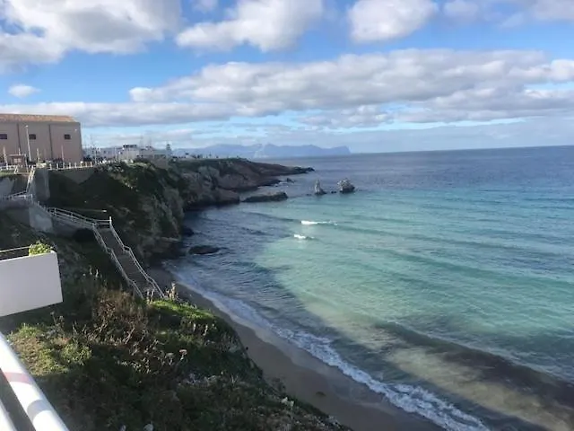 By The Sea Bed & Breakfast Terrasini